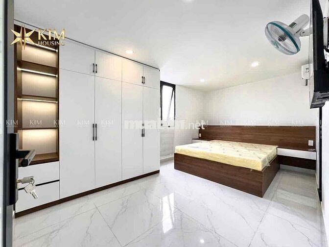 Cho thuê 2 phòng ngủ rộng 70m2 ngay tại Tô Hiến Thành , Quận 10