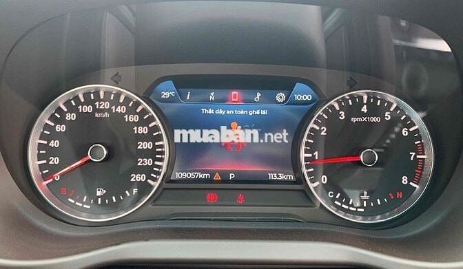 VinFast Lux A2.0 Turbo 2020 Đỏ