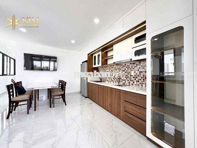 Cho thuê 2 phòng ngủ rộng 70m2 ngay tại Tô Hiến Thành , Quận 10