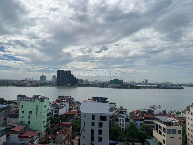 Cho thuê căn hộ chung cư CT36 Xuân La, view Hồ Tây, trong lành, mát mẻ