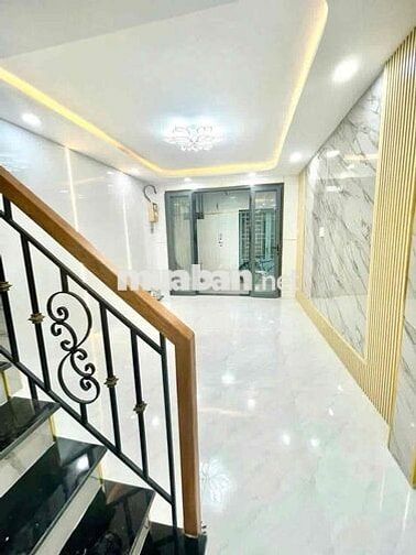78m2 3Phòng Nhà Nguyễn Văn Tần p2Q8 , gần chợ Rạch Ông Sổ Hồng Riêng
