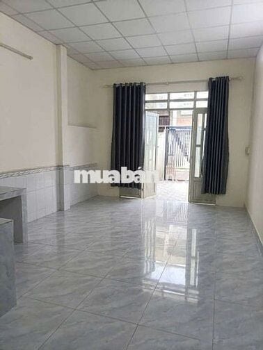 cho thuê nhà 4x16 có cổng, hẻm rộng
