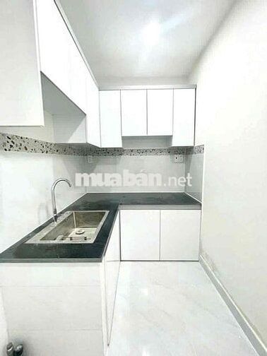 78m2 3Phòng Nhà Nguyễn Văn Tần p2Q8 , gần chợ Rạch Ông Sổ Hồng Riêng