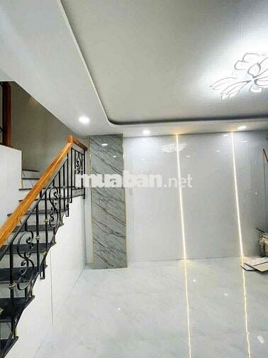 78m2 3Phòng Nhà Nguyễn Văn Tần p2Q8 , gần chợ Rạch Ông Sổ Hồng Riêng