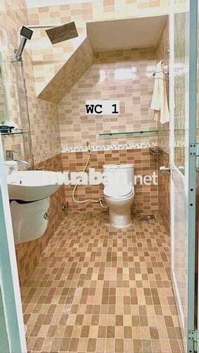 Cho thuê nhà nguyên căn 3 Phòng ngủ hẻm 749 Huỳnh Tấn Phát