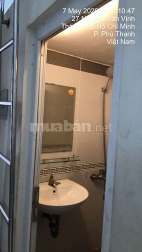 Phòng cho thuê có cửa sổ mở thoáng ở ngay giảm giá còn 1,6 tr/th