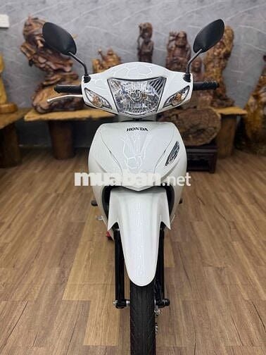 Honda Wave A 2024 có cccd chủ, máy zin. odo 4k