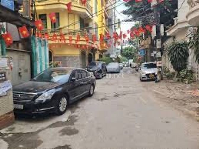 Biệt Thự Căn Góc Hồ Ba Mẫu giá tốt mt 6,6m vài bước ra Hồ 