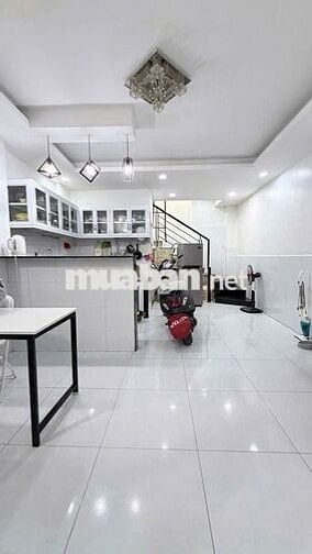 hxh tô hiến thành p.14, q.10 - ngang 4.5x13m - 1 trệt 2 lầu 3 pn 