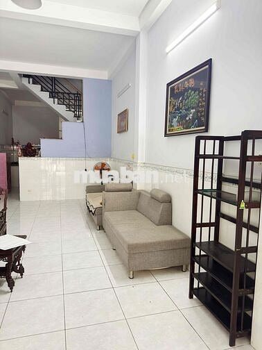 Cho thuê nhà nguyên căn có nội thất đường Xuân Thới 13