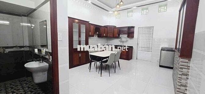 CHO THUÊ NHÀ 2 LẦU NHIỀU NỘI THẤT KHU DÂN CƯ HƯNG PHÚ