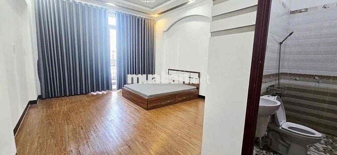 CHO THUÊ NHÀ 2 LẦU NHIỀU NỘI THẤT KHU DÂN CƯ HƯNG PHÚ