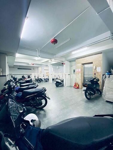 Phòng Mới Full Nội Thất - Thang Máy. Cách ĐH Công Thương - Văn Hiến 5P