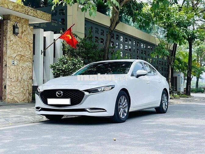 Mazda Mazda3 Luxury 2022 Trắng 50000 km