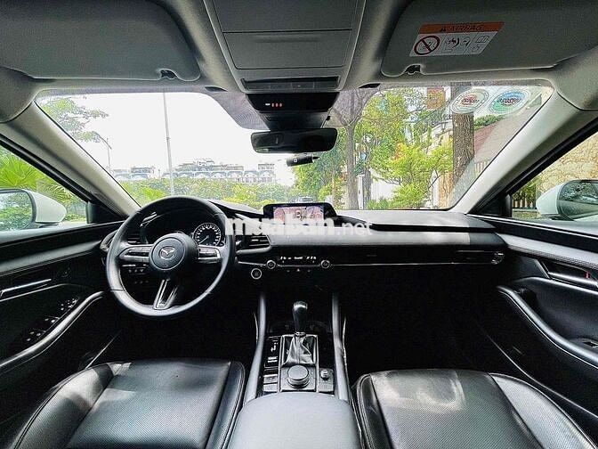 Mazda Mazda3 Luxury 2022 Trắng 50000 km