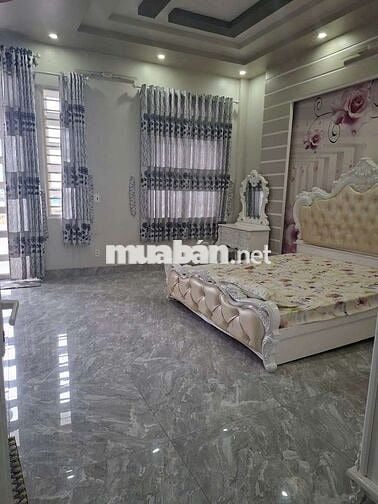 💥Cho thuê nhà 1trệt 3lầu 4pn 5wc DT 8X30 Mặt Tiền kinh doanh