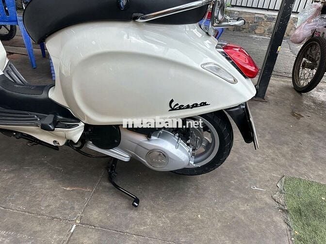 Piaggio Vespa Primavera 125cc 2013 bs 29g1-35665