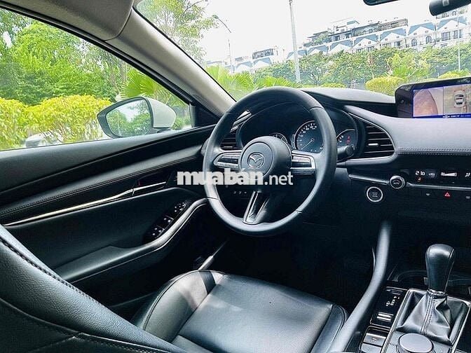 Mazda Mazda3 Luxury 2022 Trắng 50000 km