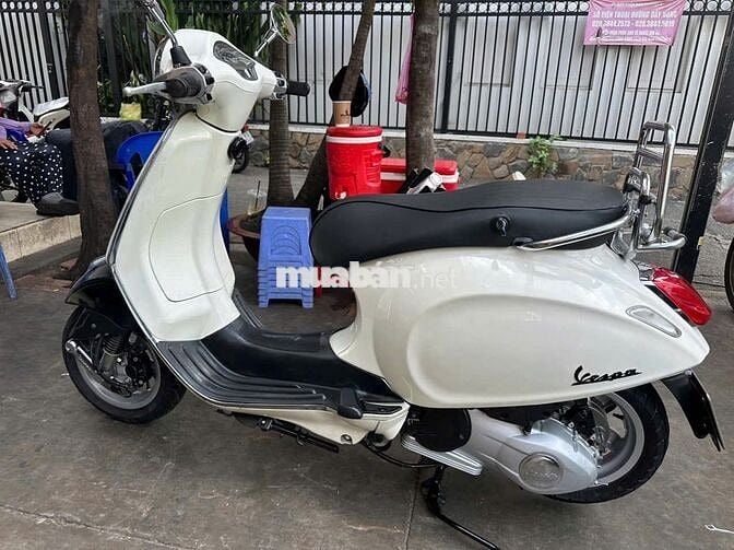 Piaggio Vespa Primavera 125cc 2013 bs 29g1-35665