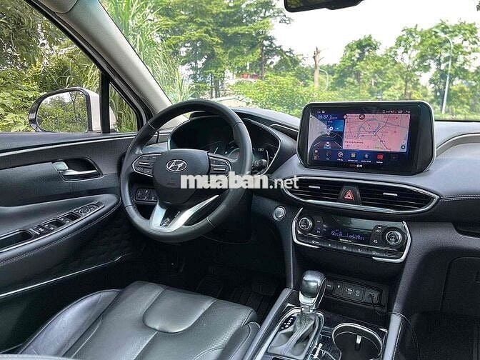 Hyundai SantaFe Đặc biệt 2.4 Xăng Tự động Trắng