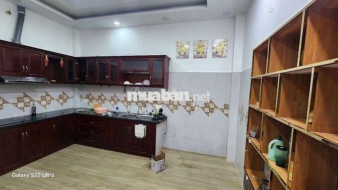 mặt tiền tam đảo, p.15, q.10 - ngang 4x10 - 1 trệt 3 lầu 4pn