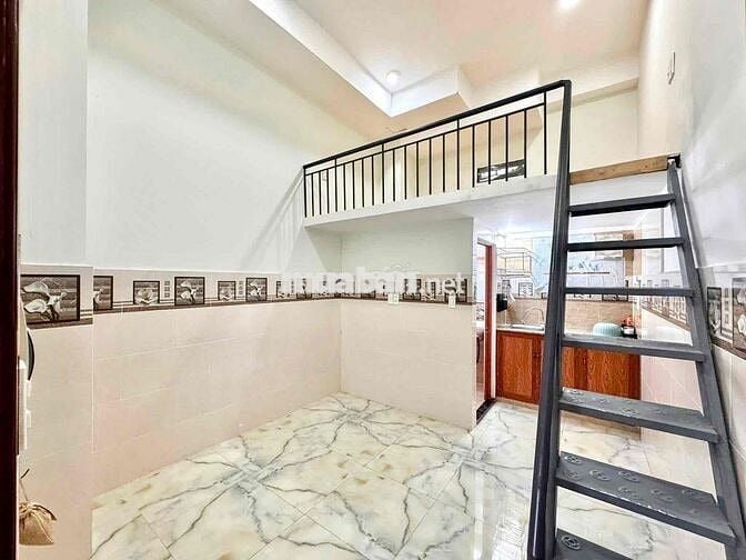 Cho thuê phòng trọ gác lửng gần UFM chỉ tính điện nước