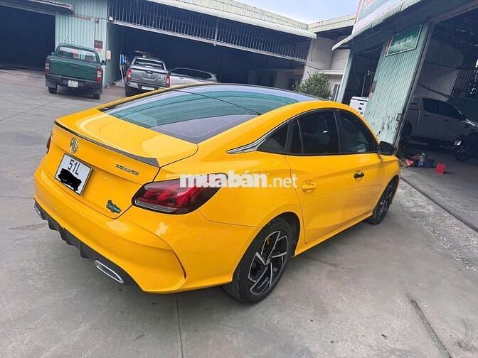 MG MG5 Luxury 2022 Vàng 60.000km