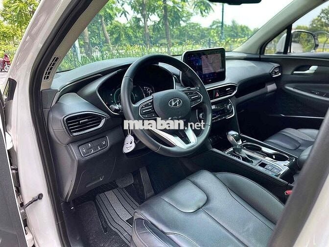 Hyundai SantaFe Đặc biệt 2.4 Xăng Tự động Trắng
