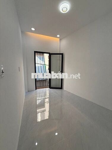 Bán nhà mới xây Hưng Phú Quận 8, tặng nội thất, 36m2, 2 tầng, hơn 4 tỷ