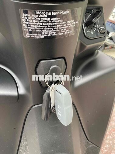 Honda Vision 2025 Đen 1300km