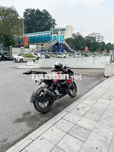 Suzuki GSX R 150 Đen, Đỏ