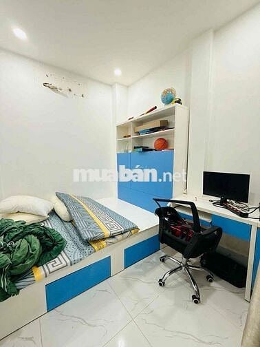 🌹 30M2 - 3 TẦNG - HẺM 3M - AN NINH - CHỈ 4.3 TỶ ☘️Trệt 1 lầu lửng có th