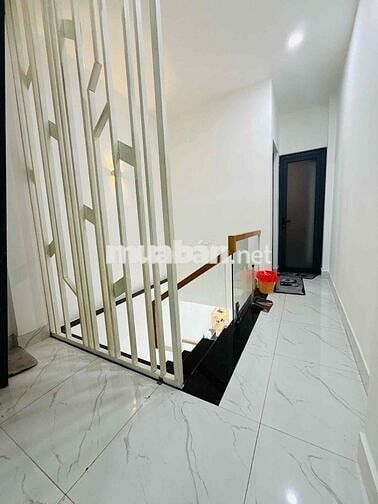 🌹 30M2 - 3 TẦNG - HẺM 3M - AN NINH - CHỈ 4.3 TỶ ☘️Trệt 1 lầu lửng có th
