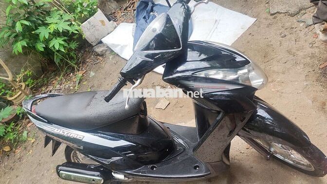 Yamaha Ultimo Đen, Đỏ