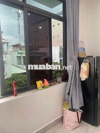 PHÒNG MỚI TRỐNG ĐẸP TRUNG TÂM QUẬN 7