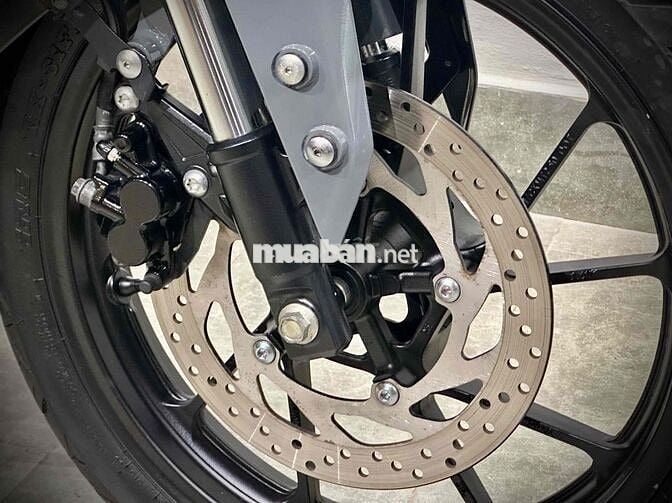 YAMAHA R15V3 XÁM XI MĂNG