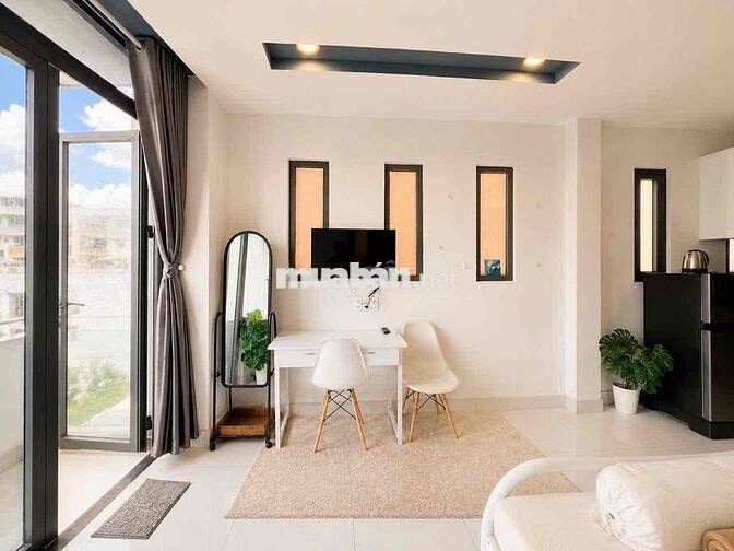Cho thuê ngay căn hộ mới 100% rộng 35m2 gần Phan Xích Long tiện qua Q3