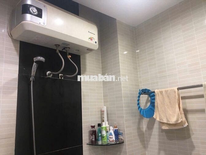 Bán nhà hẻm, ngay ngã tư Bảy Hiền, Quận Tân Bình