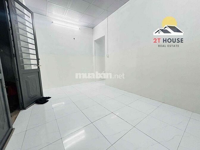 CHO THUÊ NHÀ CẤP 4 CÁCH ĐẠI HỌC TÂY ĐÔ 200m