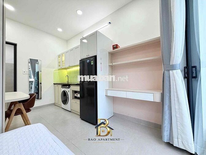 Cho Thuê căn hộ ban công full nội thất tại Sư Vạn Hạnh , Quận 10