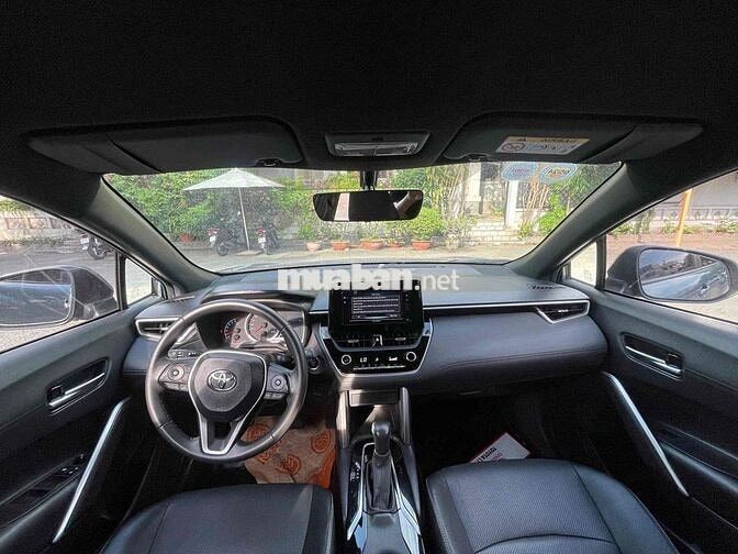 Toyota Corolla Cross 1.8G 2021, xe gia đình 1 chủ