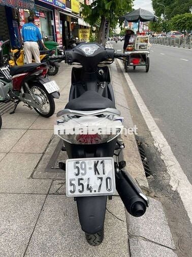 Suzuki Axelo 125 2017 Xanh trắng Đã sử dụng