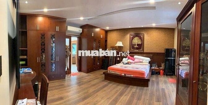 Cho thuê biệt thự đơn lập Hưng Thái 2 Phú Mỹ Hưng Quận 7