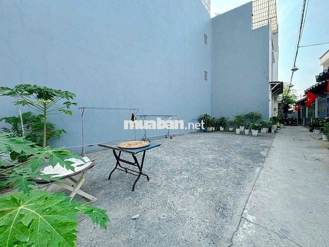 ĐẤT LÔ GÓC HẺM XE HƠI 5 x 14m - GẦN PHÚ MỸ HƯNG QUẬN 7