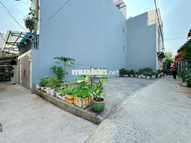 ĐẤT LÔ GÓC HẺM XE HƠI 5 x 14m - GẦN PHÚ MỸ HƯNG QUẬN 7