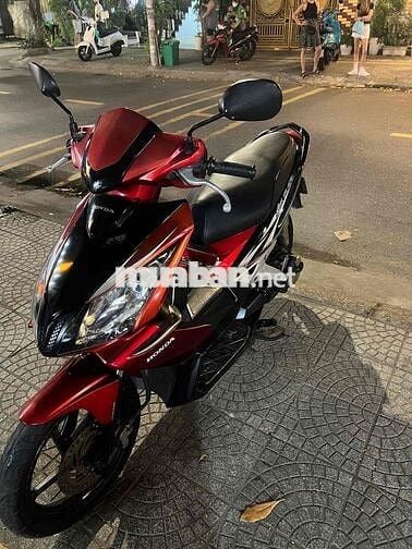 Honda Air Blade Đỏ đen giấy tờ chính chủ cần bán
