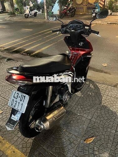 Honda Air Blade Đỏ đen giấy tờ chính chủ cần bán