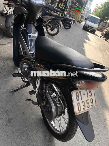 Yamaha Sirius Đen