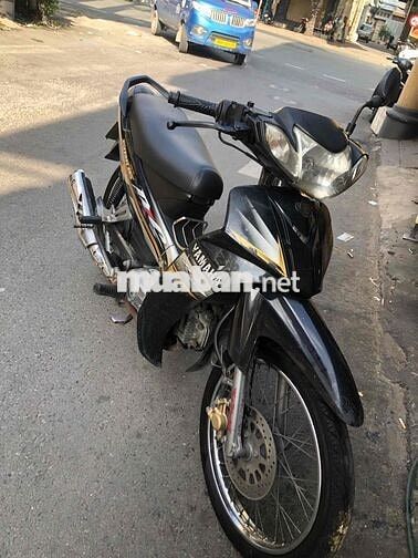 Yamaha Sirius Đen