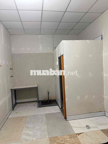 còn 2 phòng trọ, phòng mới sạch sẽ